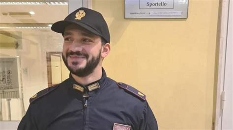 Marco Il Poliziotto Che Ha Salvato La Vita A Un Bimbo Di Due Anni Il