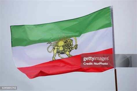 Iran Flag Picture Photos And Premium High Res Pictures Getty Images