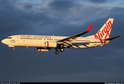 VH YFN Virgin Australia Boeing 737 8FE WL Photo By Victor Pody ID