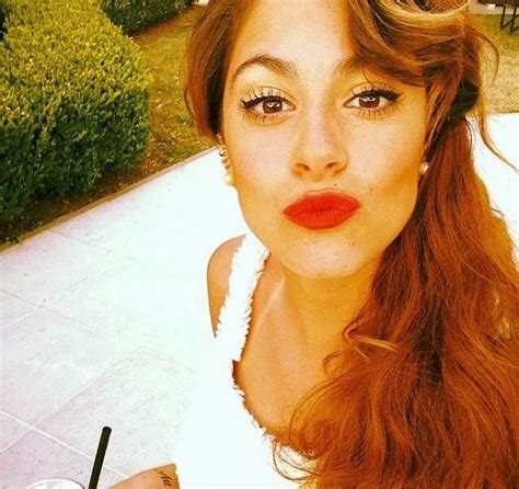 Universo Violetta Brasil Instagram Martina Stoessel Posta Novas Fotos