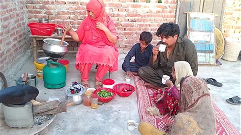 Desert Women Daily Routine Old Village Life Pakistan Traditional