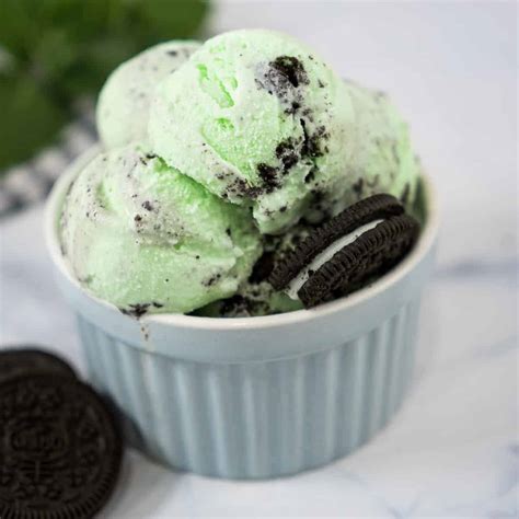 Mint Oreo Ice Cream Easy Homemade Recipe Decorated Treats