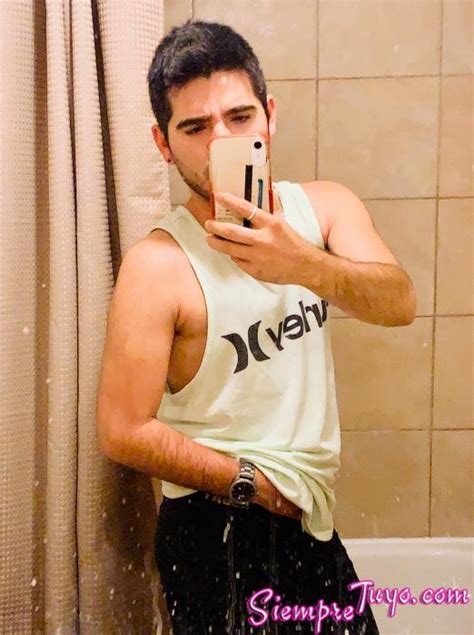 Cumplamos tus ricas y calientes fantasías Escorts Gay Gigolos Trans