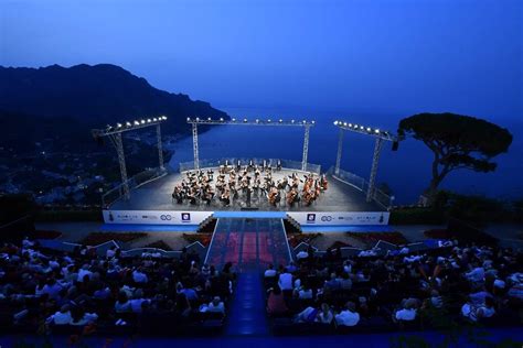 Il Concerto Allalba Di Ravello Emozioni E Magia Positanonews