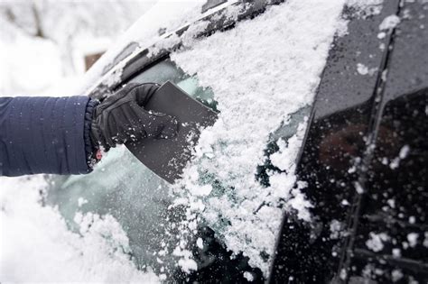 Auto Enteisen T Ren Scheiben Handbremse Tipps Und Tricks Im Winter