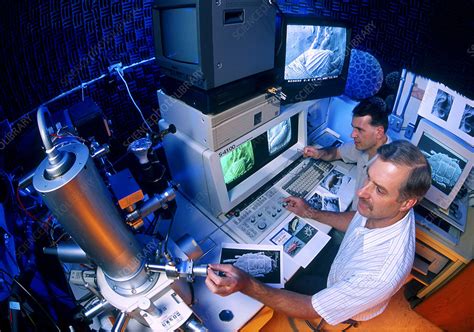Scanning electron microscope - Stock Image - H512/0064 - Science Photo ... 