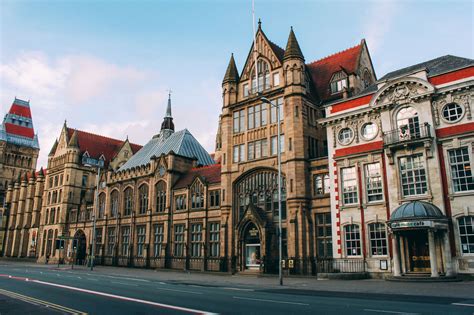 11 Places You Have To Visit On A First Time Trip To Manchester... In