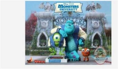 Hot Toys Monsters University Vinyl Collectible Set Mike Sulley Archie Hobbies Toys Toys