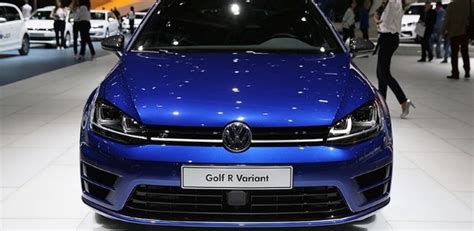 VW lança Golf Variant no segundo semestre perua já roda no Brasil 10