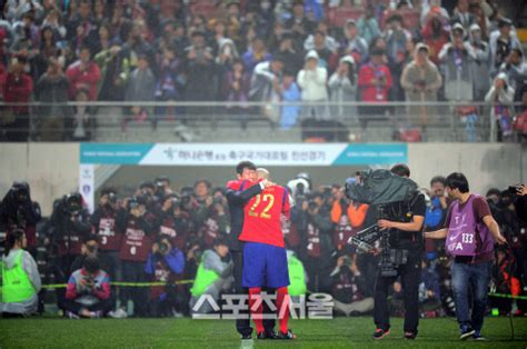 차두리고마워아듀 태극마크 차미네이터가 울었다 네이트 스포츠