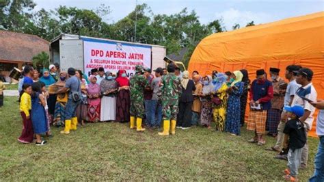 Apersi Jatim Salurkan Bantuan Pada Pengungsi Korban Gunung Semeru