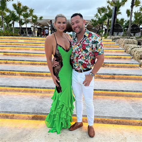 ☕ Did you know drinking coffee first thing in the morning raises your