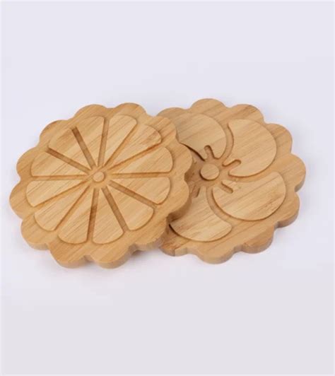 Bamboo Wood Coaster With Petal Engraving Satin Finish Wooden Coaster