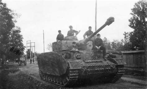 Panzer Iv Grossdeutschland Division East Front World War Photos