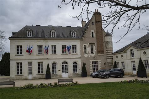 Info Tours Un Espace Jacques Chirac Am Nag Saint Cyr Sur Loire