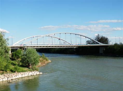 Puentes De Zaragoza