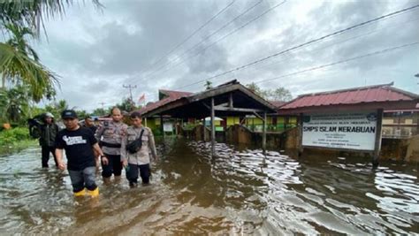 Bencana Banjir Di Sambas Kalimantan Barat BNPB 37 344 Jiwa Terdampak