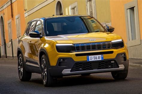 2022 Jeep Avenger SUV petrol engine, gearbox, features details ...