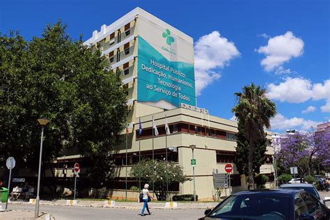 A Partir De Amanh H Um Centro Hospitalar E Universit Rio No Algarve