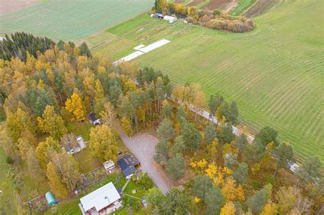 Tomt Mark till salu på Hillesta Hilleborn 11 Västerljung Trosa Booli se