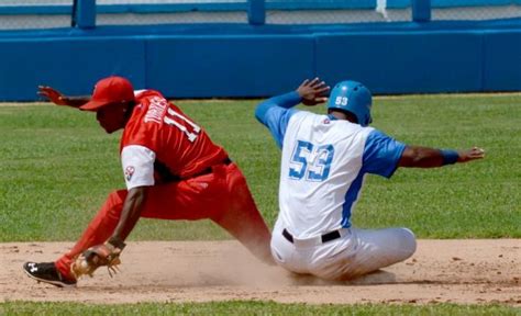 Serie Nacional De B Isbol Industriales Vs Santiago De Cuba Desde El