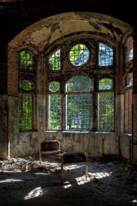 Hauntingly Beautiful Abandoned Places And Forgotten Things Feels