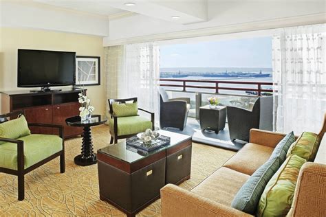 Seaport Village Hotels | Marriott Marquis San Diego Marina