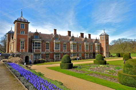 Blickling Hall, Gardens and Park | The View from the Double … | Flickr