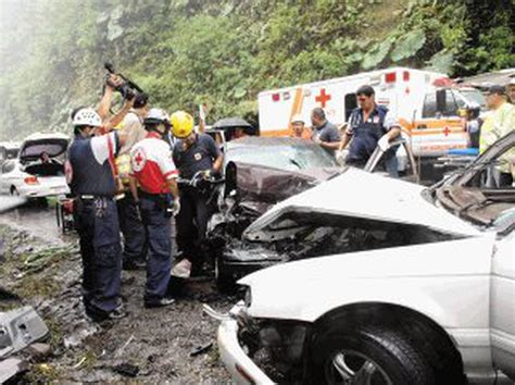 Un muerto y seis heridos por choque de autos cerca del Zurquí La Nación