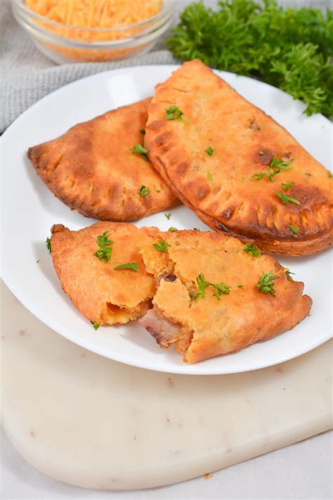 EASY Keto BBQ Beef And Cheddar Hot Pockets Low Carb Idea Quick Healthy BEST Recipe