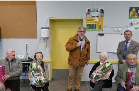 Saint Marc le Blanc Les doyens à lhonneur lors du repas des aînés