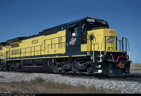 Cnw 8524 Chicago And North Western Railroad Ge C40 8 Dash 8 40c At West