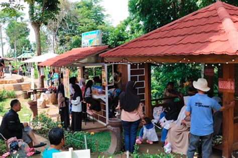 Wisata Akhir Tahun Bukit Sampalan Asri Ciamis Diserbu Pengunjung