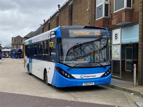 Yx Pyy Route Eastleigh Bus Station Ryan Hayward Flickr