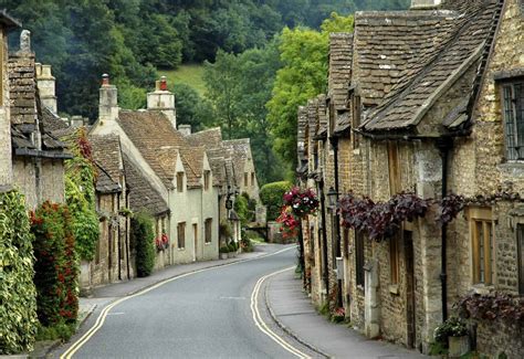 English Village History Mature And Senior Travellers Odyssey Traveller