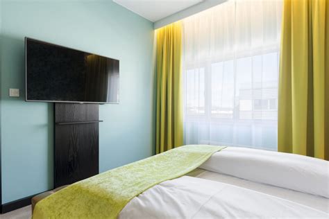 Thon Hotel Oslo Airport Renovering Banketthall Og Hotellrom Np Bygg