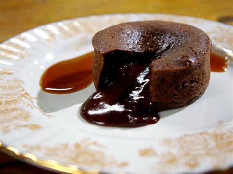 Moelleux au Chocolat : Recipes : Cooking Channel Recipe | Laura Calder ...