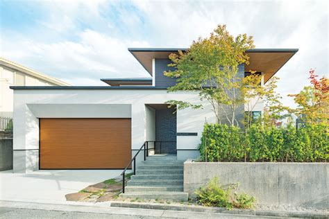 建築実例 緑の景を街と分け合う開放感あふれる住まい｜木造注文住宅・戸建の住友林業（ハウスメーカー）