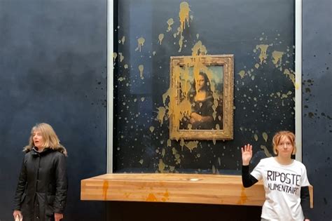 Aktivistinnen Bewerfen Mona Lisa Im Louvre Mit Suppe BRF Nachrichten