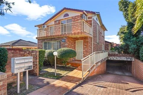 185 Lincoln Street Belfield Nsw 2191 Townhouse For Rent Domain