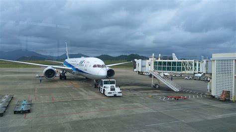 【南ぬ島石垣空港】ラウンジないけど食事もゆっくりできて快適空間♪ 自遊人夫婦のゆいまーるブログ