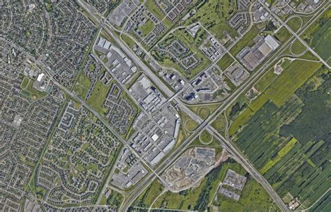 Développement Du Dix30 Urbanisme Agora Montréal