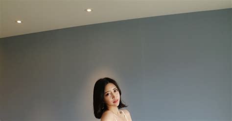 Choi Somi Bikini