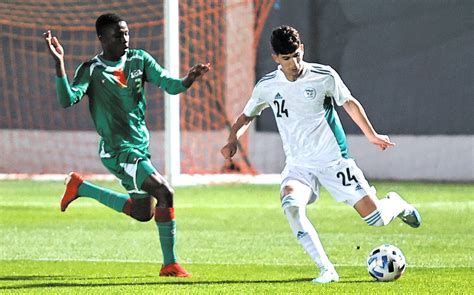 CAN 2023 U17 Le SG de la CAF en visite de travail en Algérie La