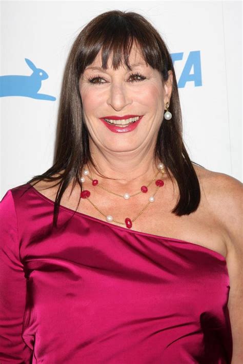 Los Angeles Sep Anjelica Huston Arrives At The Peta Th Anniversary