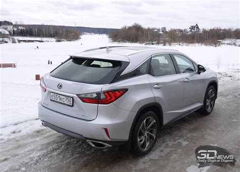 Обзор Lexus RX350: роскошь и предубеждение / Цифровой автомобиль