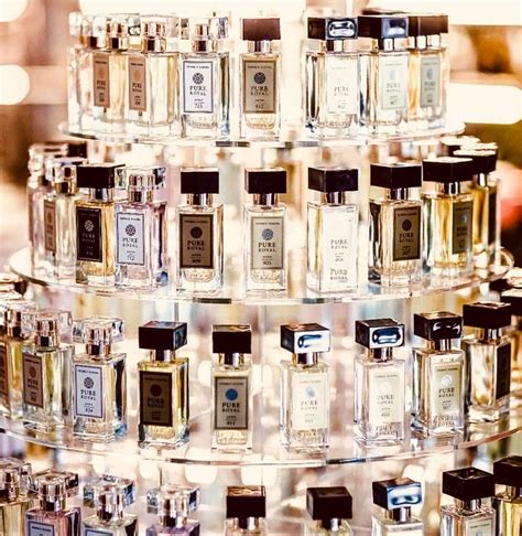 Explorez l'Art de la Fragrance avec la Collection de Parfums Homme et ...