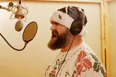 Eagles Jason Kelce Jordan Mailata Lane Johnson To Release Christmas Album