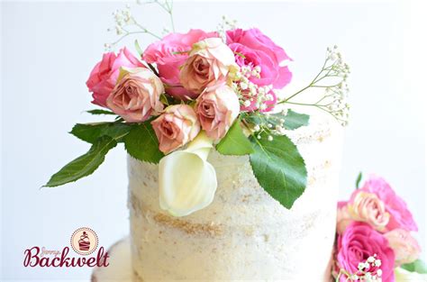 Hochzeitstorte Im Semi Naked Cake Stil Jennys Backwelt