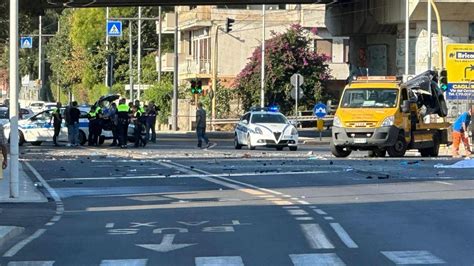 Terribile Incidente In Viale Marconi Muoiono Ragazzi Aperta Un